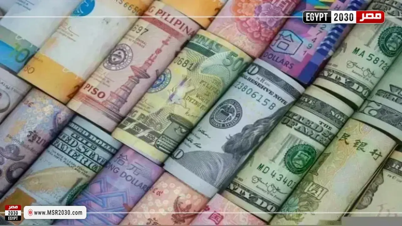 تراجع ملحوظ في أسعار العملات نهاية الأحد والدينار الكويتي يتأثر
